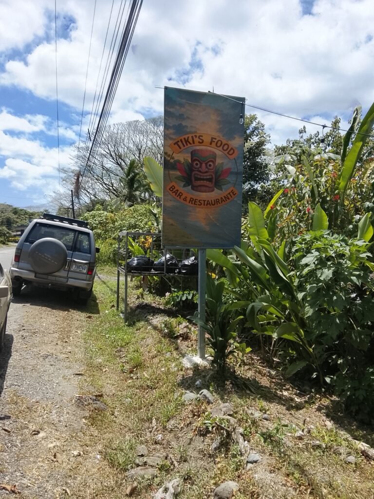 tikis' restaurant osa peninsula